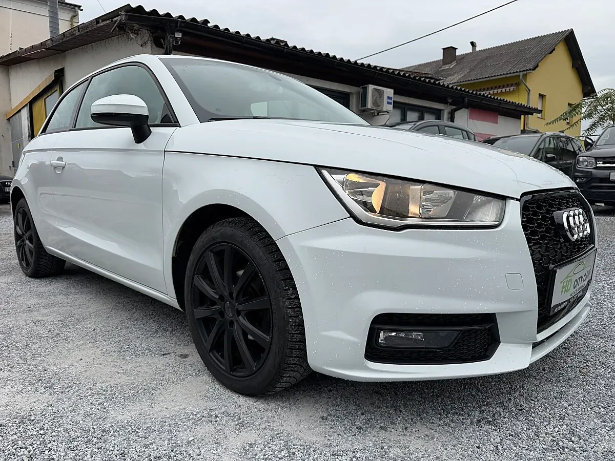 Audi A1 2015 photo 3