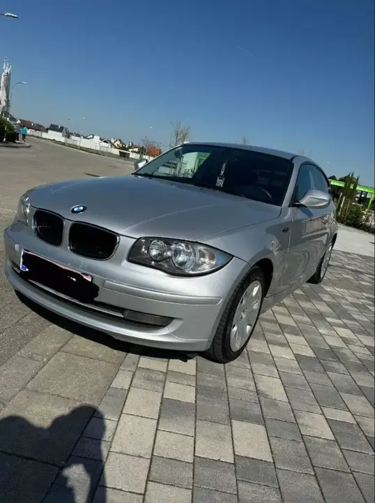 BMW 1Er 2009 photo 3