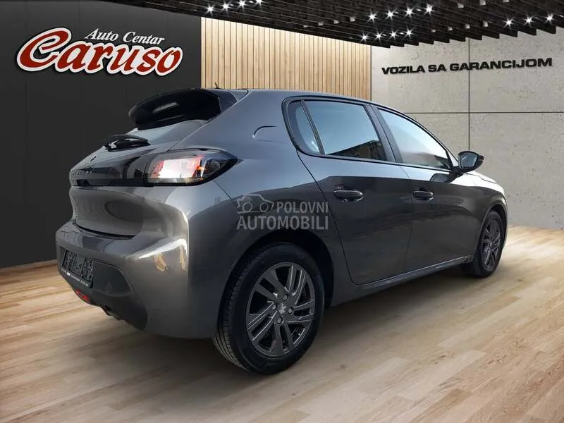 Peugeot 208 2022 photo 3