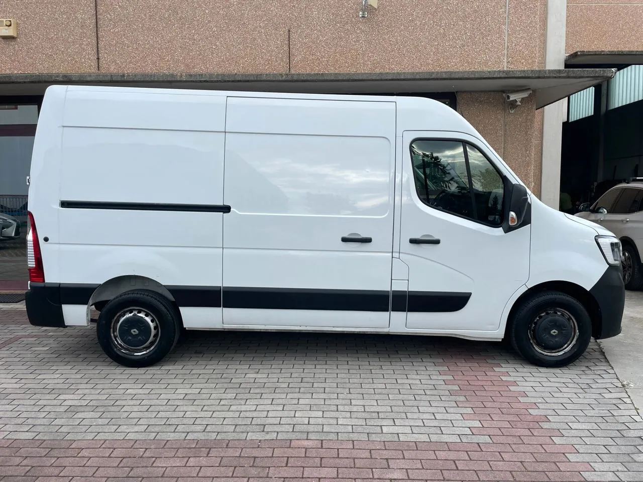 Renault Master 2021 photo 3