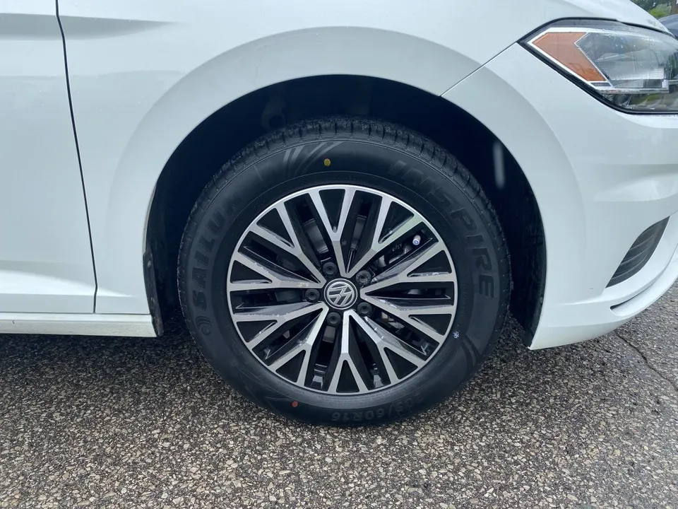 Volkswagen Jetta 2020 photo 5