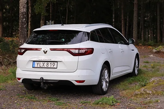 Renault Megane Iv 2017 photo 2