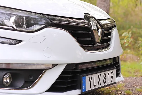 Renault Megane Iv 2017 photo 4