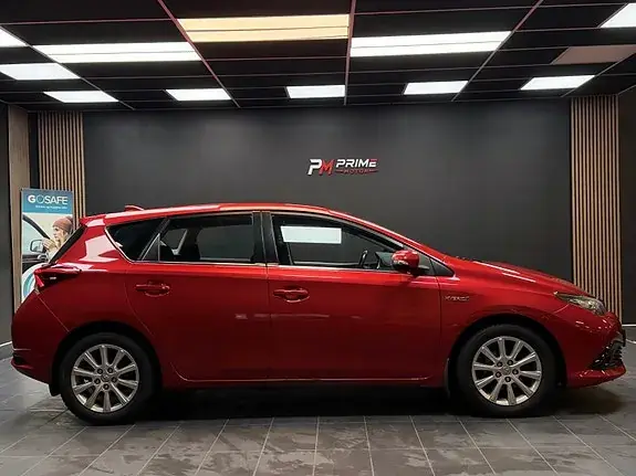 Toyota Auris 2016 photo 5