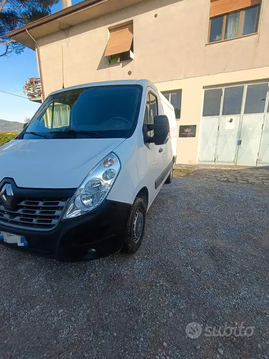 Renault Master 2017 photo 2