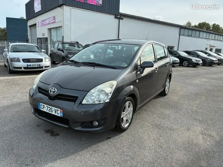 Toyota Corolla Verso