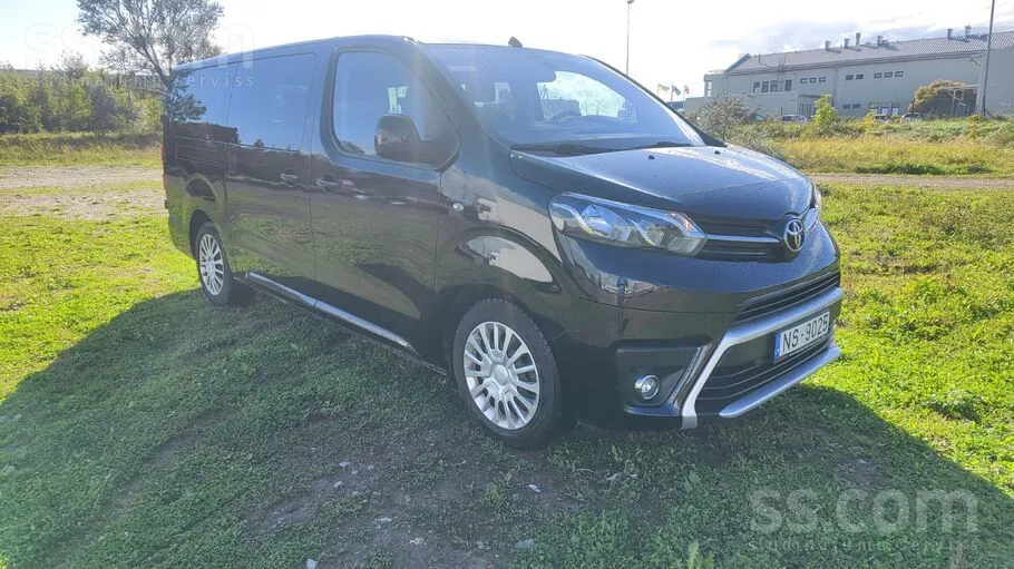 Toyota Proace 2023 photo 2