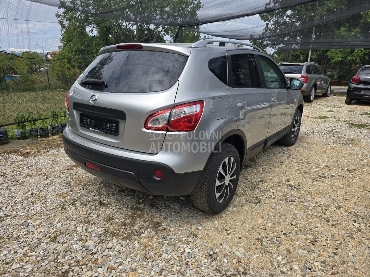 Nissan Qashqai 2010 photo 4