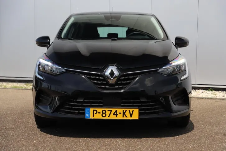 Renault Clio 2022 photo 2