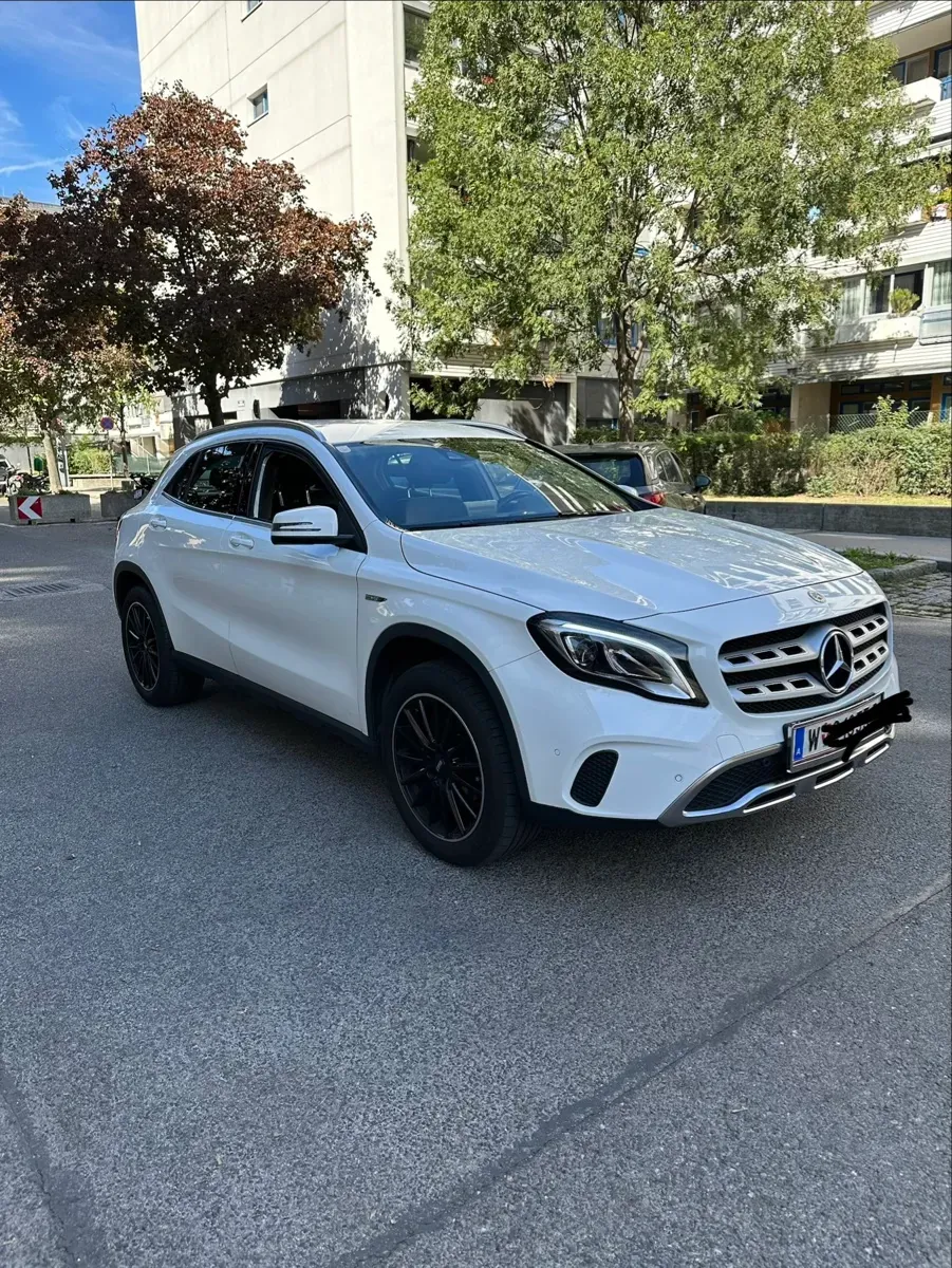 Mercedes-Benz Gla Class