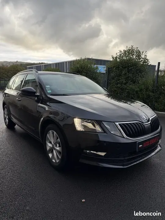 Skoda Octavia 2020 photo 3