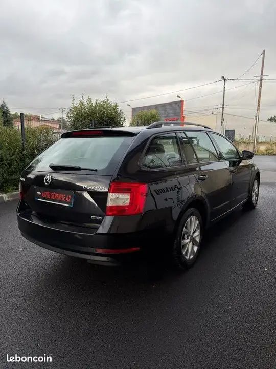 Skoda Octavia 2020 photo 4