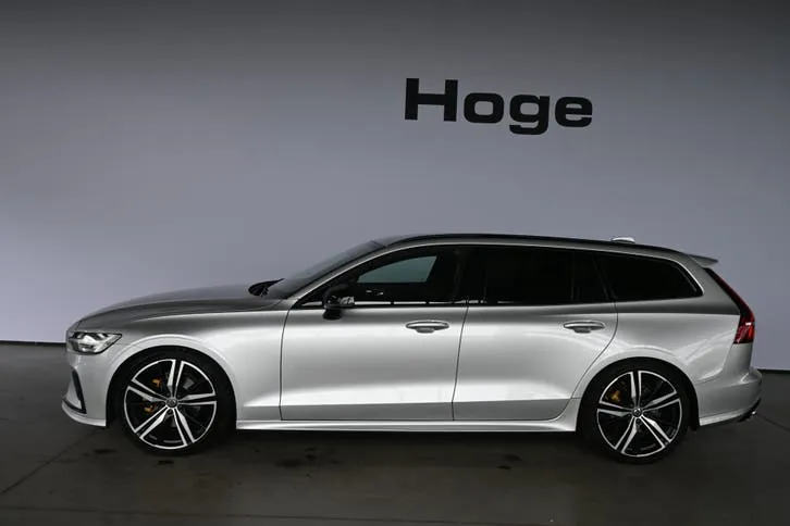 Volvo V60 2020 photo 3