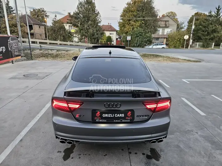 Audi A7 2015 photo 4