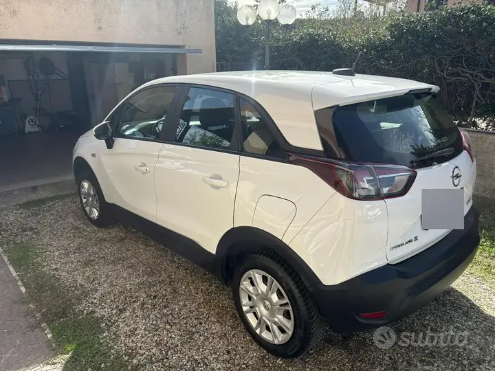 Opel Crossland 2018 photo 2