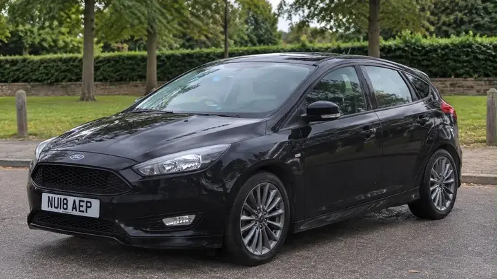 Ford Focus 2018 photo 2