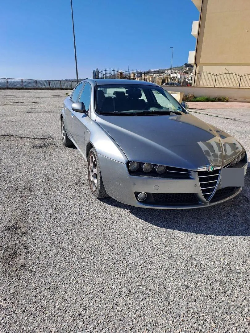 Alfa Romeo 159 2006 photo 3