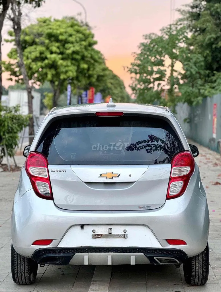 Chevrolet Spark 2018 photo 2