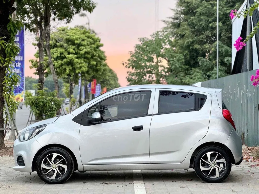 Chevrolet Spark 2018 photo 3