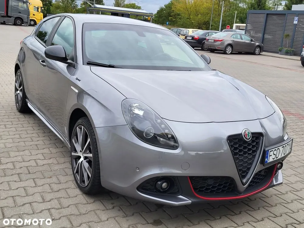 Alfa Romeo Giulietta 2020 photo 3