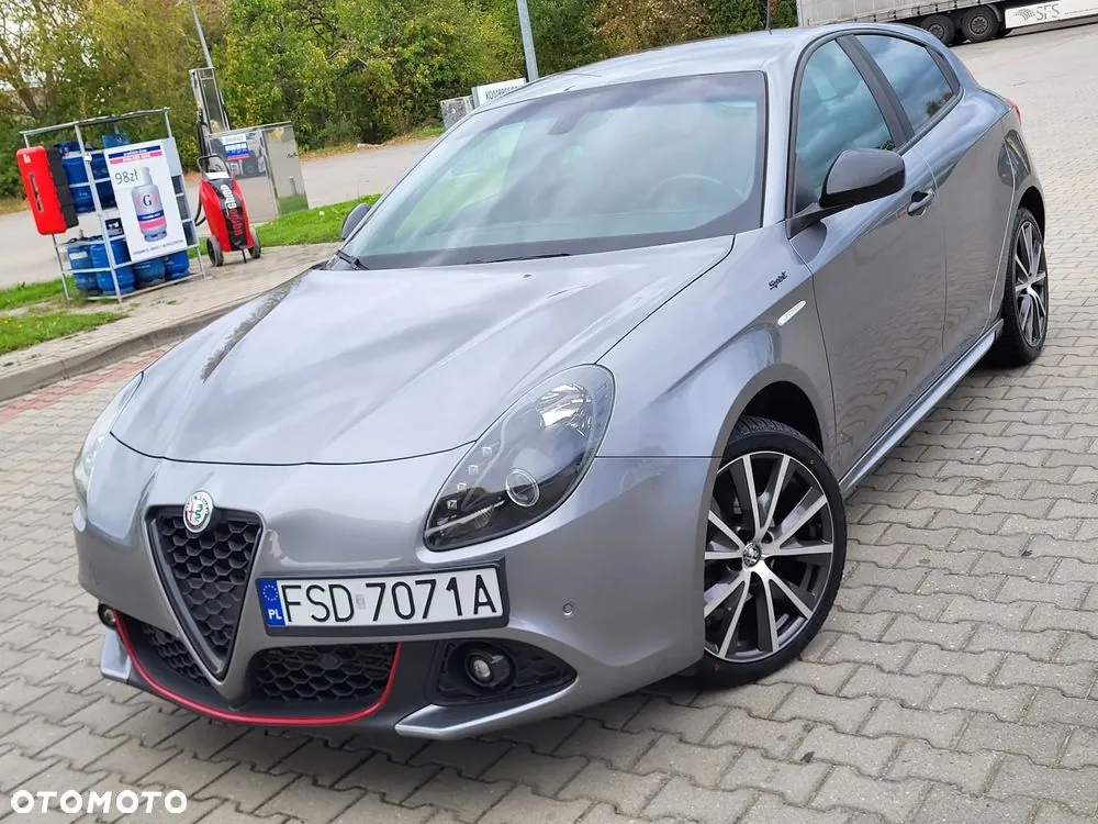 Alfa Romeo Giulietta 2020 photo 2