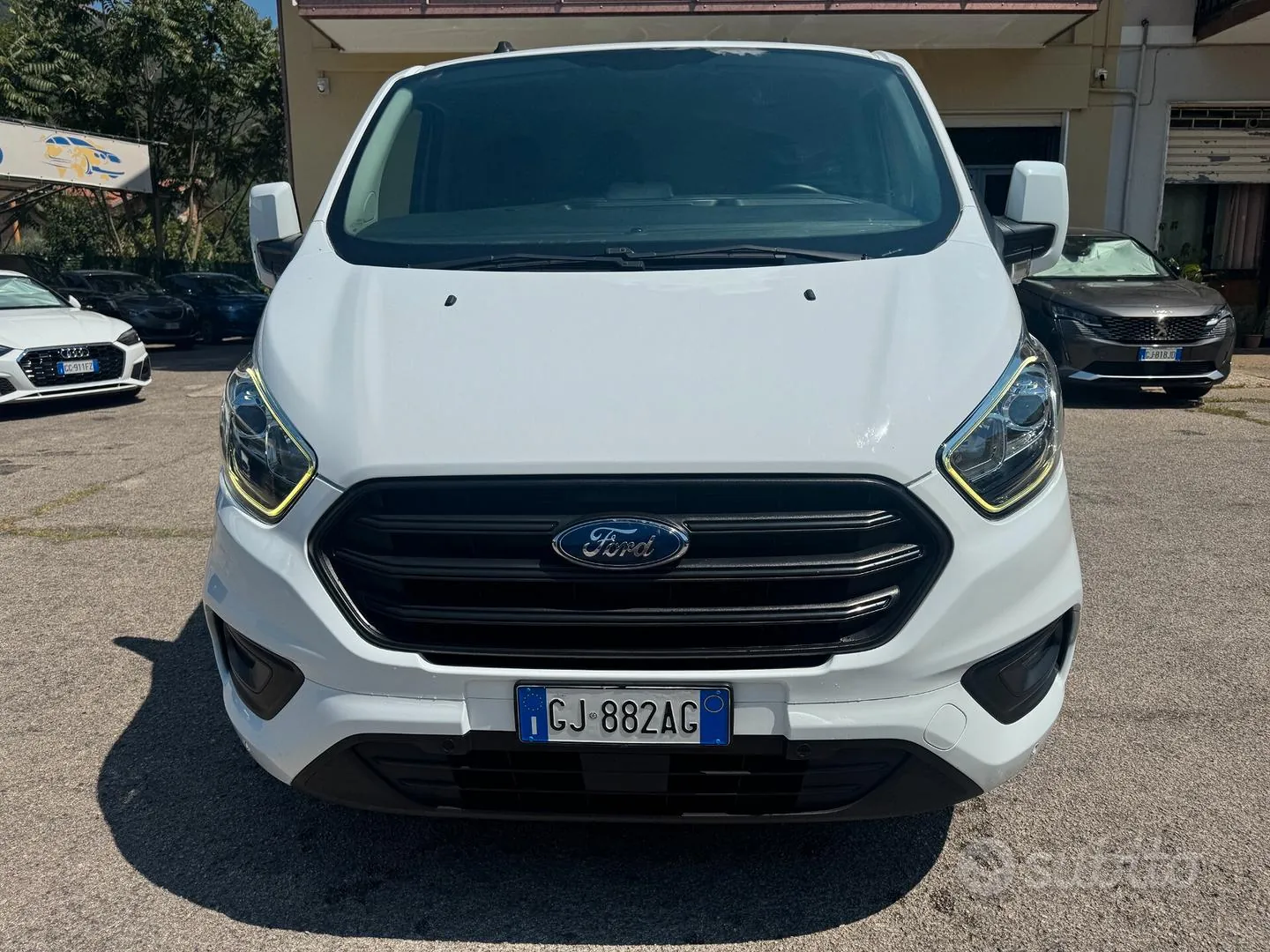 Ford Transit Custom 2022 photo 2