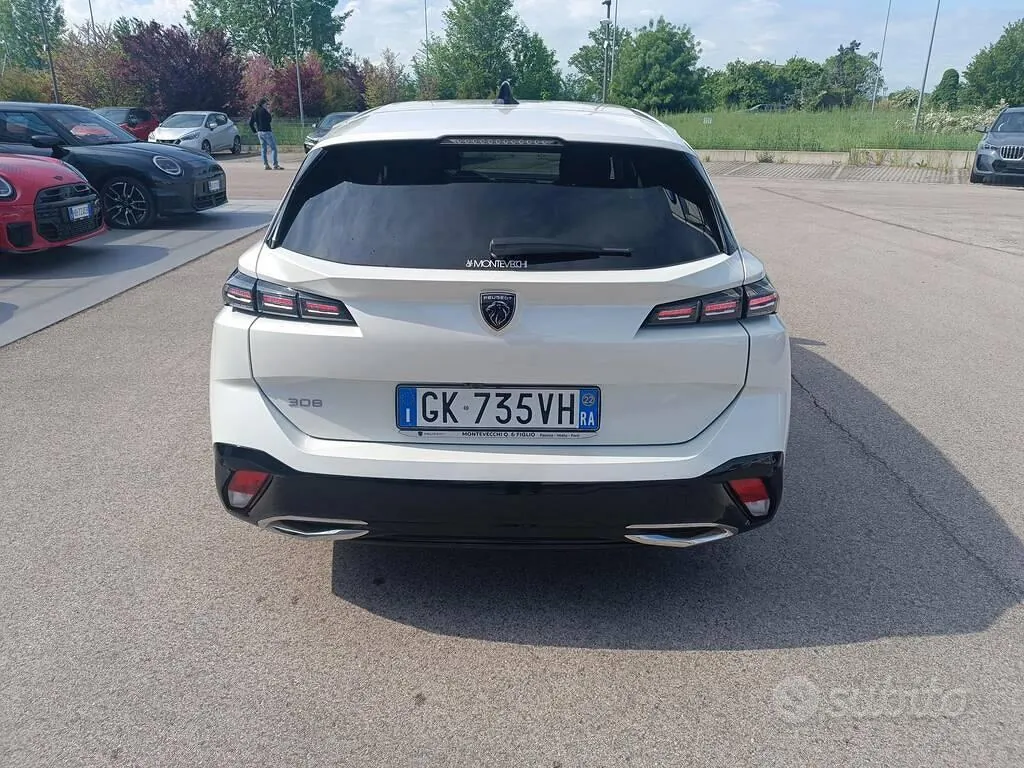 Peugeot 308 2022 photo 4