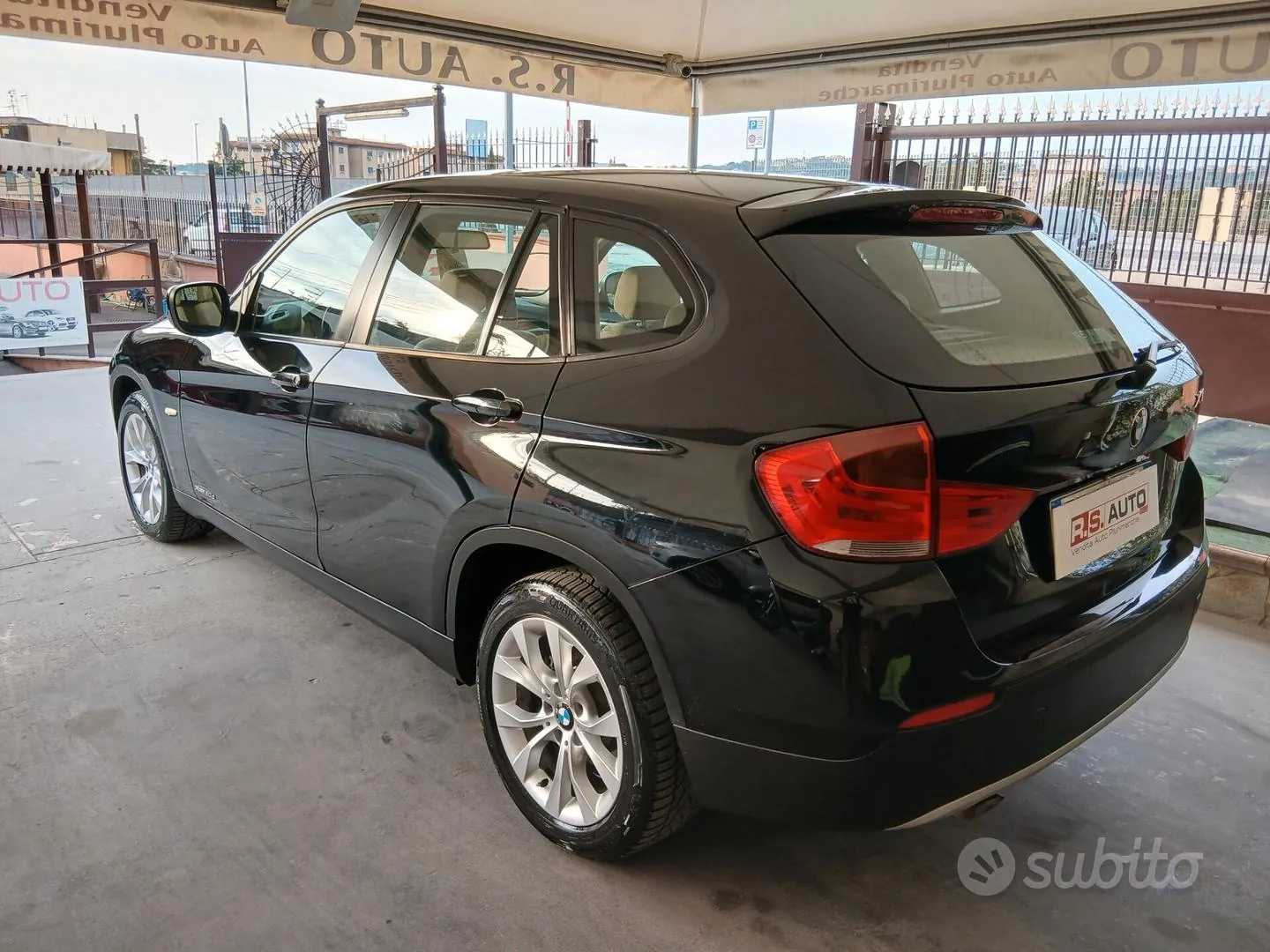 BMW X1 2011 photo 3