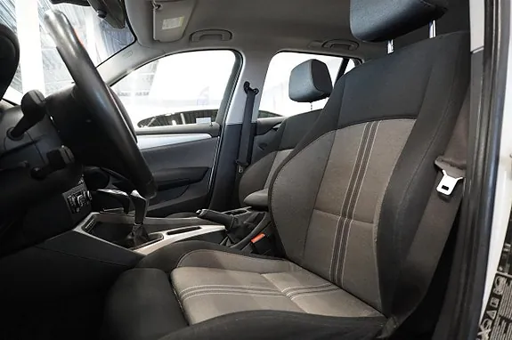 BMW X1 2012 photo 3
