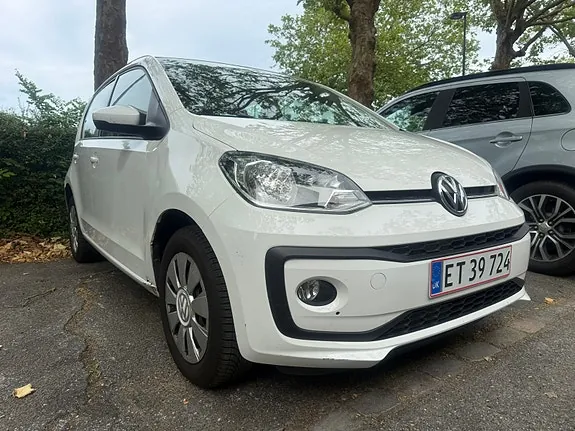 Volkswagen Up! Cross 2017 photo 2