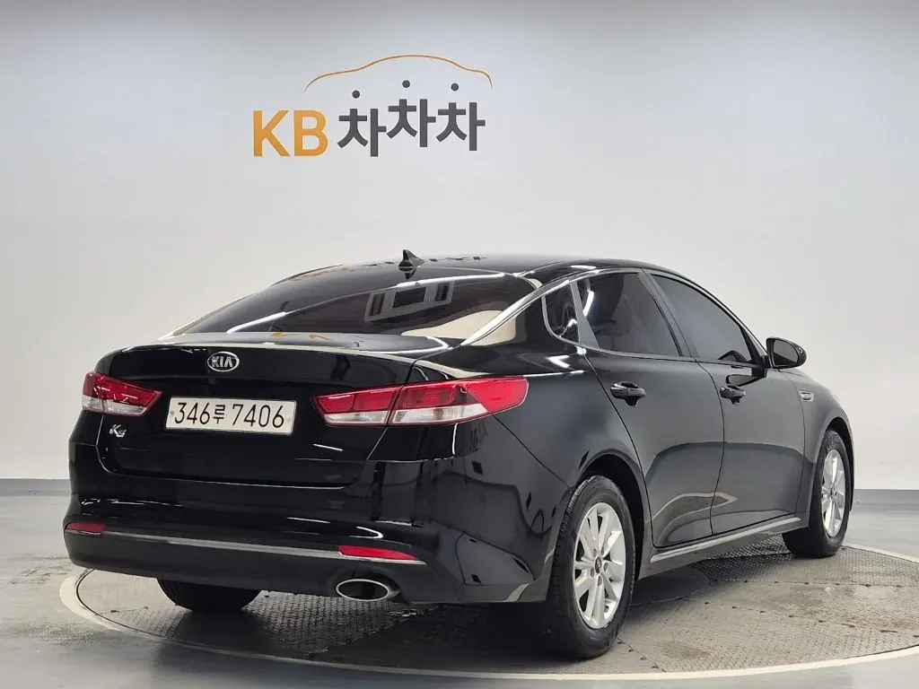 Kia K5 2018 photo 3