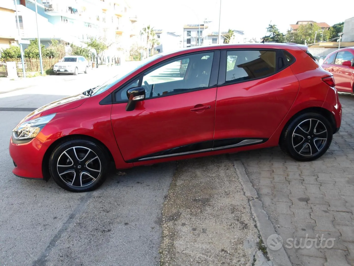 Renault Clio 2015 photo 3