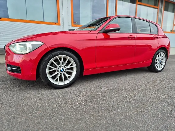 BMW 118D 2013 photo 2