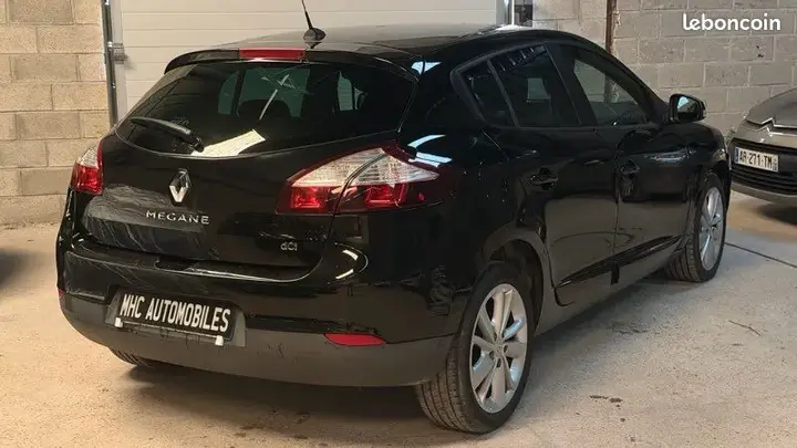 Renault Megane 2015 photo 2