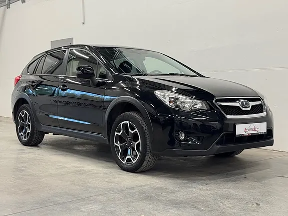 Subaru Xv 2012 photo 3