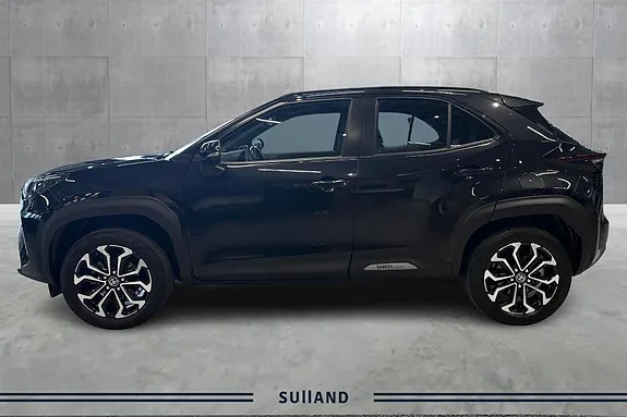 Toyota Yaris Cross 2023 photo 2