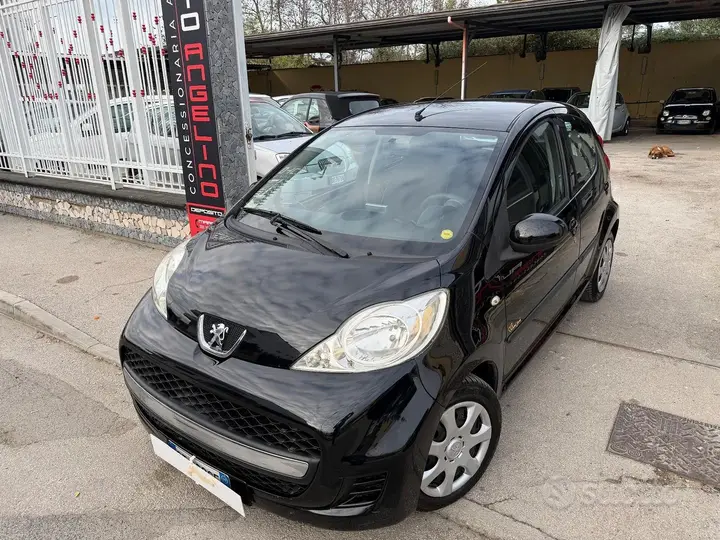 Peugeot 107 2009 photo 3