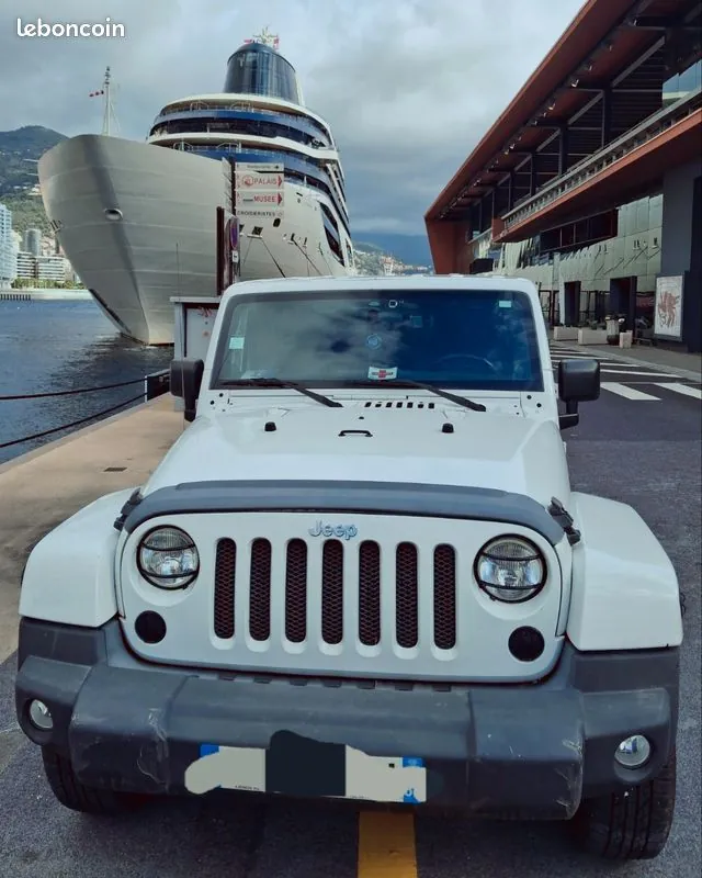 Jeep Wrangler 2011 photo 2