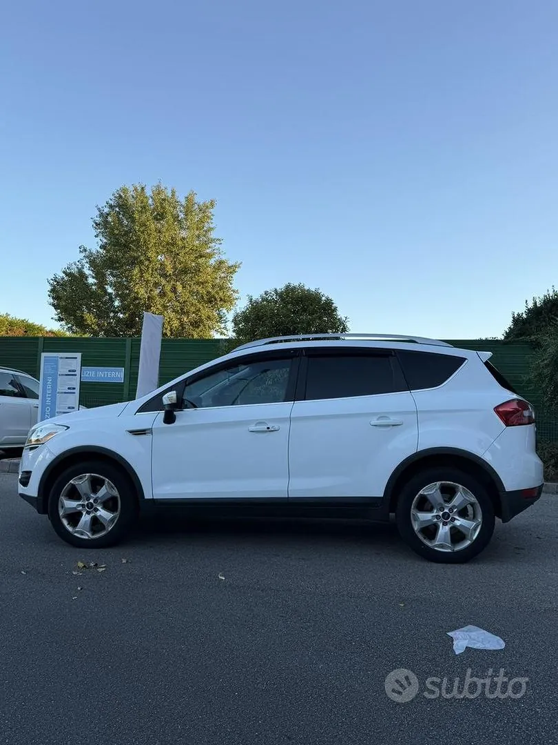 Ford Kuga 2009 photo 3