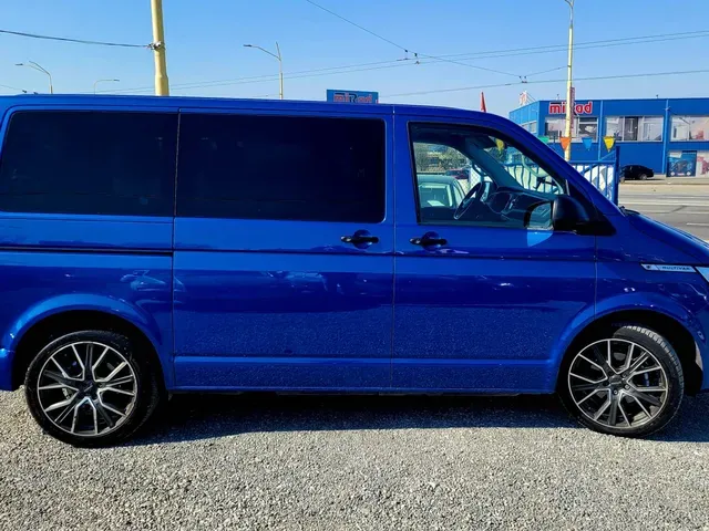 Volkswagen T6 Multivan 2021 photo 3
