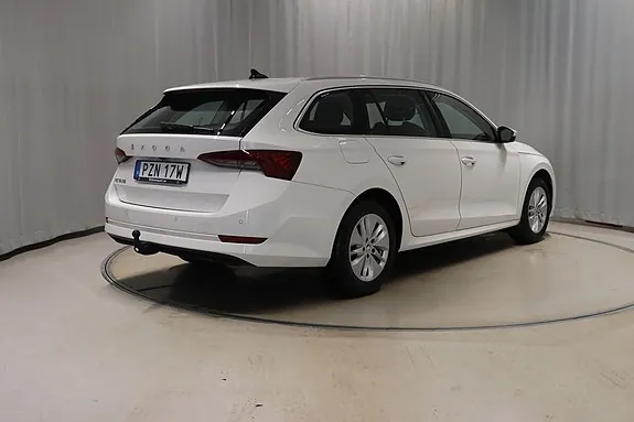 Skoda Octavia 2024 photo 4