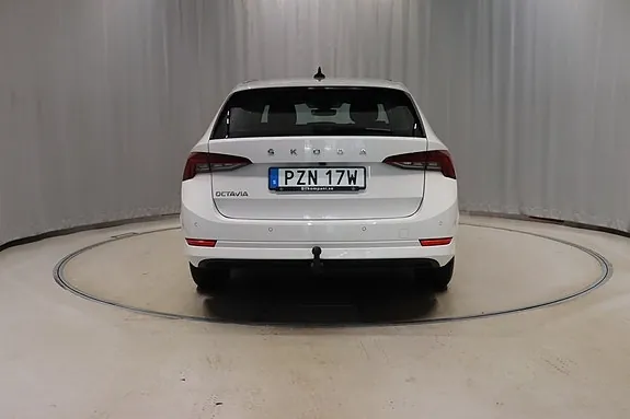 Skoda Octavia 2024 photo 5