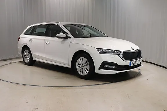 Skoda Octavia 2024 photo 3