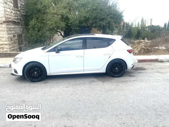 Seat Leon 2019 photo 3