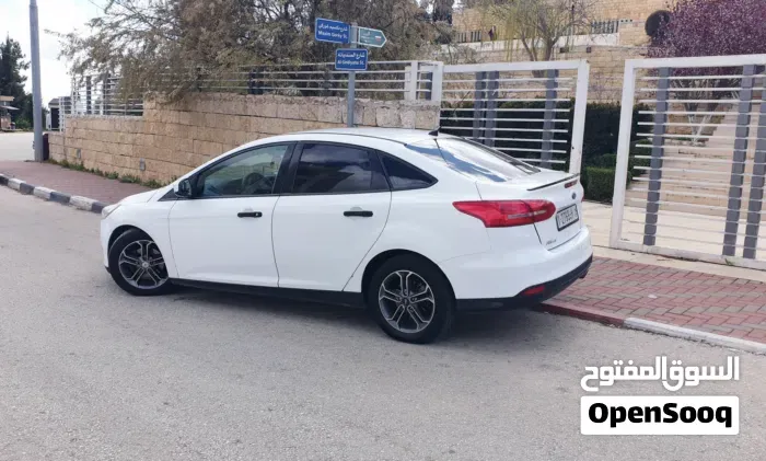 Ford Focus 2015 photo 3