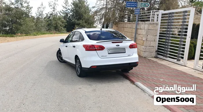 Ford Focus 2015 photo 4