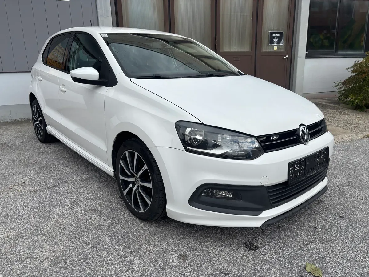 Volkswagen Polo 2013 photo 2