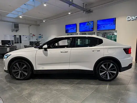 Polestar 2 2022 photo 4