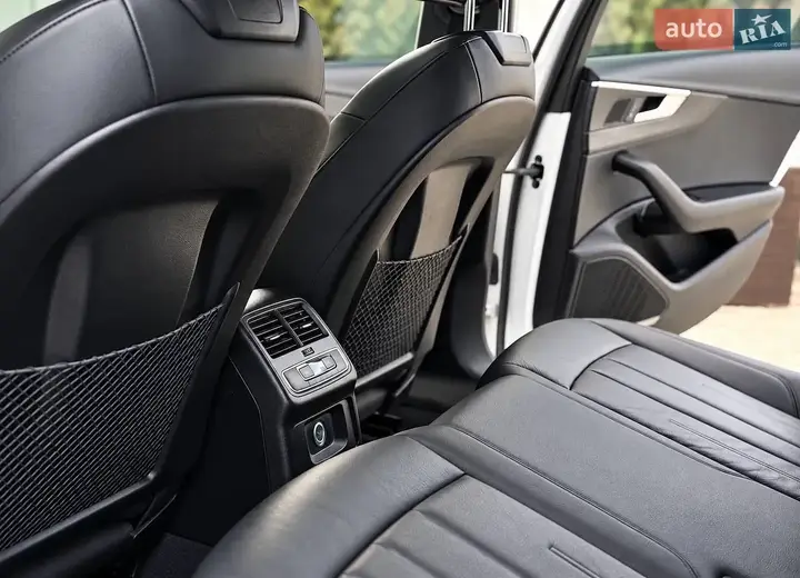 Audi A4 2018 photo 5