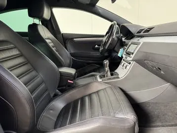 Volkswagen Passat Cc 2014 photo 2
